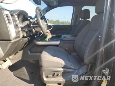 Zdjęcie 7 z 11 samochodu: 2018 CHEVROLET SILVERADO K1500 LT VIN:3GCUKREC7JG499069 - miniatura