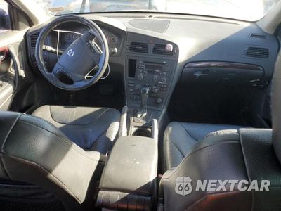 Zdjęcie 8 z 12 samochodu: 2004 VOLVO XC70 VIN:YV1SZ59H241131090 - miniatura