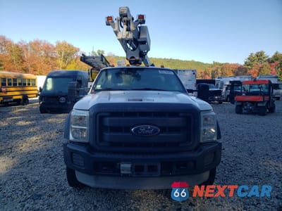 Piąte zdjęcie samochodu w środku: 2012 FORD F450 SUPER DUTY VIN:1FDUF4GY4CEC36124 - miniatura