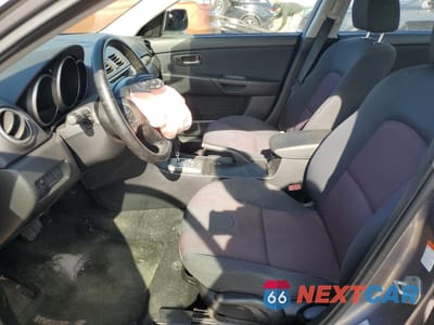 Zdjęcie 7 z 14 samochodu: 2005 MAZDA 3 S VIN:JM1BK323451332925 - miniatura