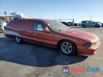 Czwarte zdjęcie samochodu z boku: 1992 CHEVROLET CAPRICE VIN:1G1BL8374NW104396 - miniatura