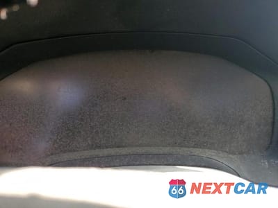 Zdjęcie 9 z 12 samochodu: 2019 BMW 330I VIN:3MW5R1J53K8B02779 - miniatura