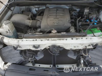 Zdjęcie 11 z 12 samochodu: 2018 TOYOTA TUNDRA DOUBLE CAB SR VIN:5TFCY5F15JX023611 - miniatura