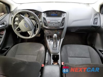 Zdjęcie 8 z 12 samochodu: 2018 FORD FOCUS SE VIN:1FADP3F22JL321132 - miniatura