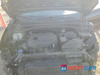 Zdjęcie 12 z 13 samochodu: 2017 KIA SPORTAGE EX VIN:KNDPNCAC8H7204641 - miniatura