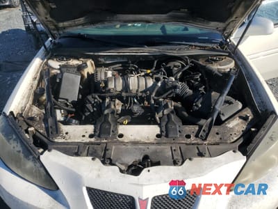 Zdjęcie 11 z 13 samochodu: 2004 PONTIAC GRAND PRIX GT2 VIN:2G2WS522X41330100 - miniatura