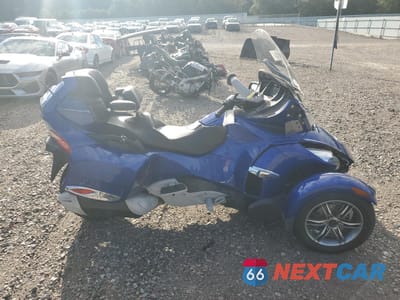 2012 CAN-AM SPYDER ROADSTER RT 2BXJBKC15CV000835 - główne zdjęcie licytacji z USA - miniatura