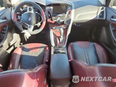 Zdjęcie 8 z 14 samochodu: 2012 FORD FOCUS TITANIUM VIN:1FAHP3N22CL145396 - miniatura