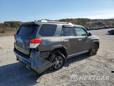 Trzecie zdjęcie samochodu z tyłu: 2011 TOYOTA 4RUNNER SR5 VIN:JTEBU5JR6B5035778 - miniatura