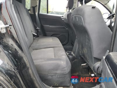 Zdjęcie 10 z 12 samochodu: 2012 JEEP COMPASS SPORT VIN:1C4NJDBB3CD635414 - miniatura