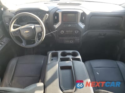 Zdjęcie 8 z 14 samochodu: 2022 CHEVROLET SILVERADO C3500 VIN:1GB4WRE72NF321590 - miniatura