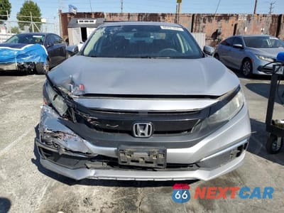 Piąte zdjęcie samochodu w środku: 2020 HONDA CIVIC LX VIN:2HGFC2F64LH513939 - miniatura