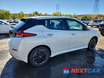 Trzecie zdjęcie samochodu z tyłu: 2023 NISSAN LEAF SV PLUS VIN:1N4CZ1CV9PC553664 - miniatura