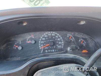 Zdjęcie 9 z 13 samochodu: 2000 FORD ECONOLINE E350 SUPER DUTY WAGON VIN:1FBSS31S9YHA60154 - miniatura