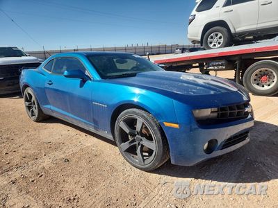 Czwarte zdjęcie samochodu z boku: 2010 CHEVROLET CAMARO LT VIN:2G1FB1EV1A9109579 - miniatura