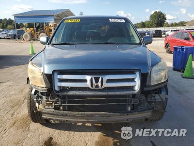 Piąte zdjęcie samochodu w środku: 2007 HONDA PILOT EXL VIN:5FNYF28687B040957 - miniatura