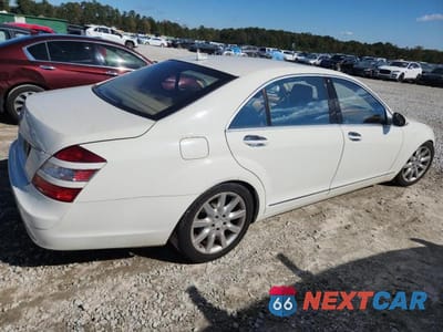 Trzecie zdjęcie samochodu z tyłu: 2008 MERCEDES-BENZ S 550 VIN:WDDNG71X78A180367 - miniatura