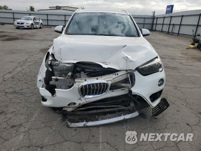 Piąte zdjęcie samochodu w środku: 2017 BMW X1 SDRIVE28I VIN:WBXHU7C39H5H36669 - miniatura