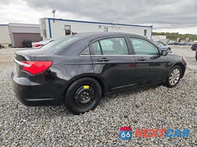 Trzecie zdjęcie samochodu z tyłu: 2012 CHRYSLER 200 LX VIN:1C3CCBAB2CN172378 - miniatura