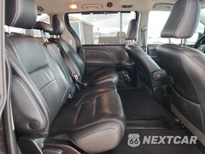 Zdjęcie 11 z 15 samochodu: 2015 TOYOTA SIENNA SPORT VIN:5TDXK3DCXFS616289 - miniatura