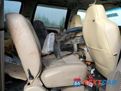 Zdjęcie 11 z 14 samochodu: 2003 FORD EXCURSION LIMITED VIN:1FMSU43P83EB44654 - miniatura