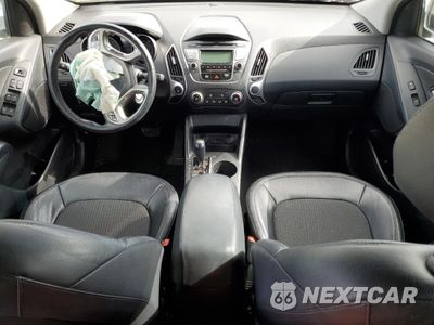 Zdjęcie 8 z 14 samochodu: 2012 HYUNDAI TUCSON GLS VIN:KM8JU3AC1CU517707 - miniatura