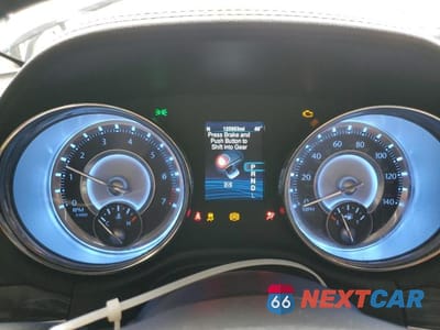 Zdjęcie 9 z 11 samochodu: 2013 CHRYSLER 300 VIN:2C3CCAAG2DH572795 - miniatura