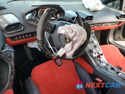 Zdjęcie 8 z 13 samochodu: 2015 LAMBORGHINI HURACAN VIN:ZHWUC1ZF8FLA02652 - miniatura