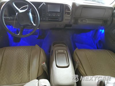 Zdjęcie 8 z 12 samochodu: 1999 CHEVROLET TAHOE K1500 VIN:1GNEK13R9XJ457367 - miniatura