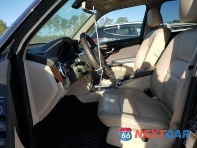 Zdjęcie 7 z 12 samochodu: 2015 MERCEDES-BENZ GLK 250 BLUETEC VIN:WDCGG0EB6FG384848 - miniatura