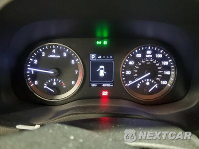 Zdjęcie 9 z 16 samochodu: 2017 HYUNDAI TUCSON LIMITED VIN:KM8J3CA21HU425269 - miniatura