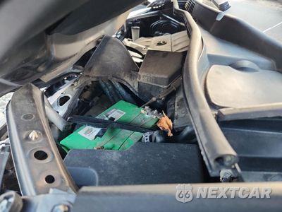Zdjęcie 12 z 13 samochodu: 2013 TOYOTA SIENNA LE VIN:5TDKK3DC0DS281289 - miniatura