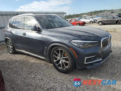 Czwarte zdjęcie samochodu z boku: 2022 BMW X5 XDRIVE40I VIN:5UXCR6C01N9J47883 - miniatura