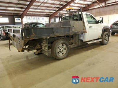 Trzecie zdjęcie samochodu z tyłu: 2013 CHEVROLET SILVERADO K2500 HEAVY DUTY VIN:1GC0KVCG7DZ164041 - miniatura