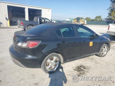 Trzecie zdjęcie samochodu z tyłu: 2011 MAZDA 3 I VIN:JM1BL1UF6B1377742 - miniatura