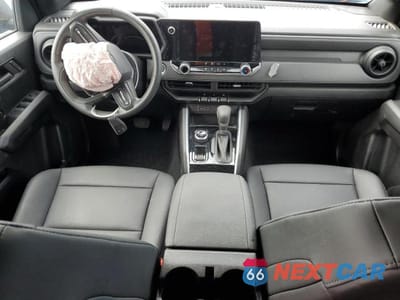 Zdjęcie 8 z 11 samochodu: 2024 CHEVROLET COLORADO TRAIL BOSS VIN:1GCPTEEK1R1231865 - miniatura