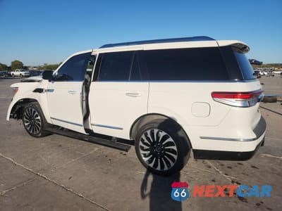Drugie zdjęcie samochodu z przodu: 2022 LINCOLN NAVIGATOR BLACK LABEL VIN:5LMJJ2TT0NEL17198 - miniatura