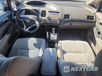 Zdjęcie 8 z 12 samochodu: 2011 HONDA CIVIC LX VIN:2HGFA1F56BH524592 - miniatura
