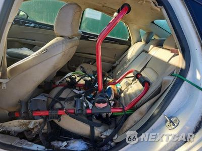 Zdjęcie 10 z 12 samochodu: 2020 FORD FUSION SEL VIN:3FA6P0MU3LR104561 - miniatura