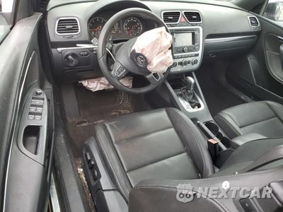 Zdjęcie 8 z 14 samochodu: 2014 VOLKSWAGEN EOS KOMFORT VIN:WVWBW8AH4EV005691 - miniatura