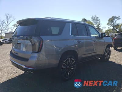 Trzecie zdjęcie samochodu z tyłu: 2025 CHEVROLET TAHOE K1500 HIGH COUNTRY VIN:1GNS6TRL4SR331840 - miniatura