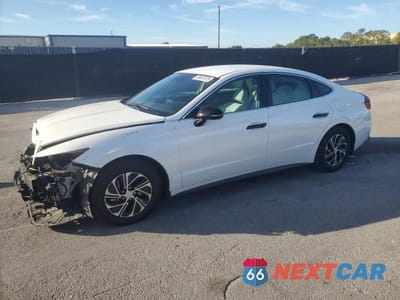 2021 HYUNDAI SONATA HYBRID KMHL24JJ8MA030221 - główne zdjęcie licytacji z USA - miniatura