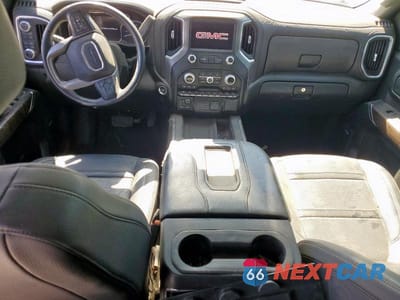 Zdjęcie 8 z 12 samochodu: 2021 GMC SIERRA K2500 DENALI VIN:1GT49REYXMF264288 - miniatura
