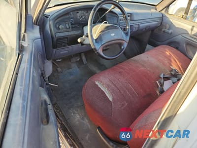 Zdjęcie 8 z 12 samochodu: 1992 FORD F150 VIN:1FTEF15N7NNA47891 - miniatura