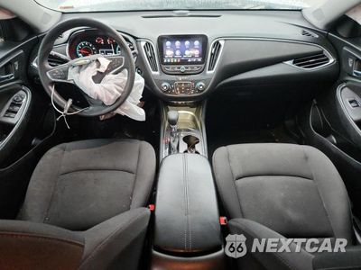 Zdjęcie 8 z 11 samochodu: 2021 CHEVROLET MALIBU LT VIN:1G1ZD5ST3MF071933 - miniatura
