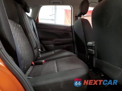 Zdjęcie 11 z 15 samochodu: 2022 MITSUBISHI RVR ES VIN:JA4AJUAU2NU604685 - miniatura