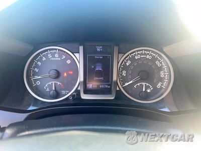 Zdjęcie 8 z 12 samochodu: 2019 TOYOTA TACOMA DOUBLE CAB VIN:3TMAZ5CN8KM084230 - miniatura