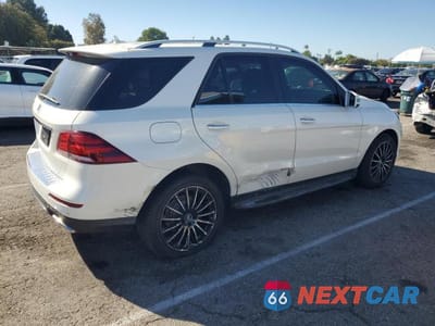 Trzecie zdjęcie samochodu z tyłu: 2018 MERCEDES-BENZ GLE 350 VIN:4JGDA5JB3JB064966 - miniatura