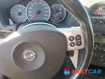 Zdjęcie 9 z 13 samochodu: 2004 PONTIAC GRAND PRIX GT2 VIN:2G2WS522X41330100 - miniatura