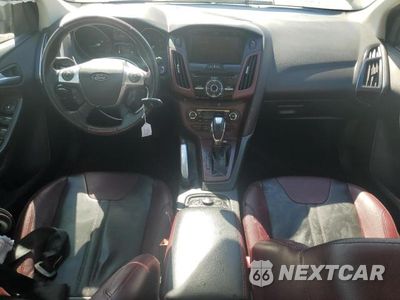 Zdjęcie 8 z 12 samochodu: 2013 FORD FOCUS TITANIUM VIN:1FADP3N22DL116433 - miniatura